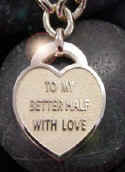 hawaiian_jewelry_heart_small.jpg (19666 bytes)