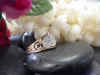 hawaiian_ring_tappered_dias_side.jpg (16635 bytes)