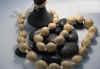 natural_kukui_nuts1.jpg (63166 bytes)